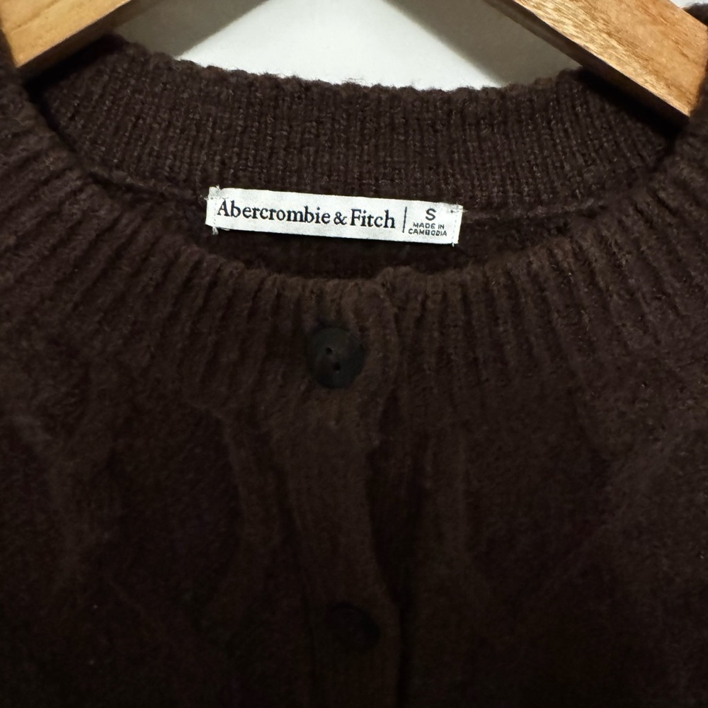 Abercrombie & Fitch Brown Cable-Knit Button Cardigan - Picture 5 of 5